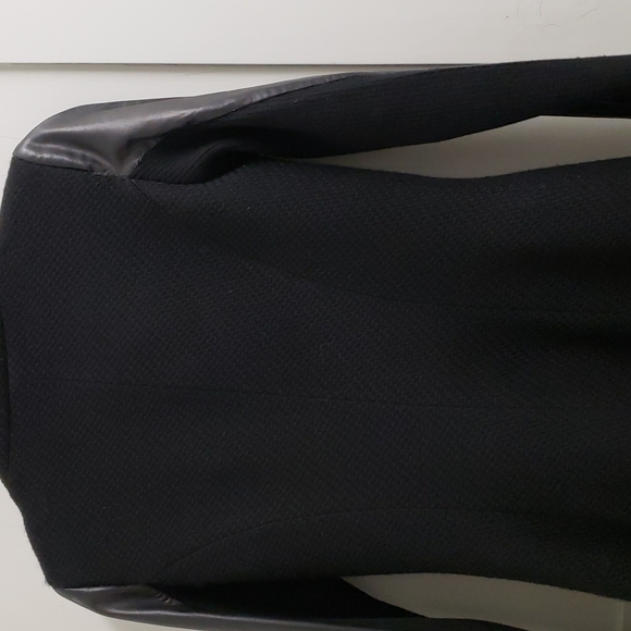 Danier leather wool and lambskin jacket - Picture 10 of 11